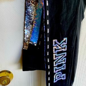 Pink VS leggings bling